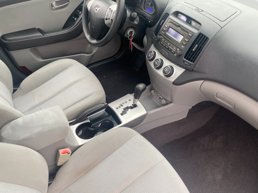2009 Hyundai Elantra 4dr Sdn Auto GLS PZEV, available for sale in Middle Village, New York | Middle Village Motors . Middle Village, New York 2009 Hyundai Elantra 4dr Sdn Auto GLS PZEV, available for sale in Middle Village, New York | Middle Village Motors . Middle Village, New York