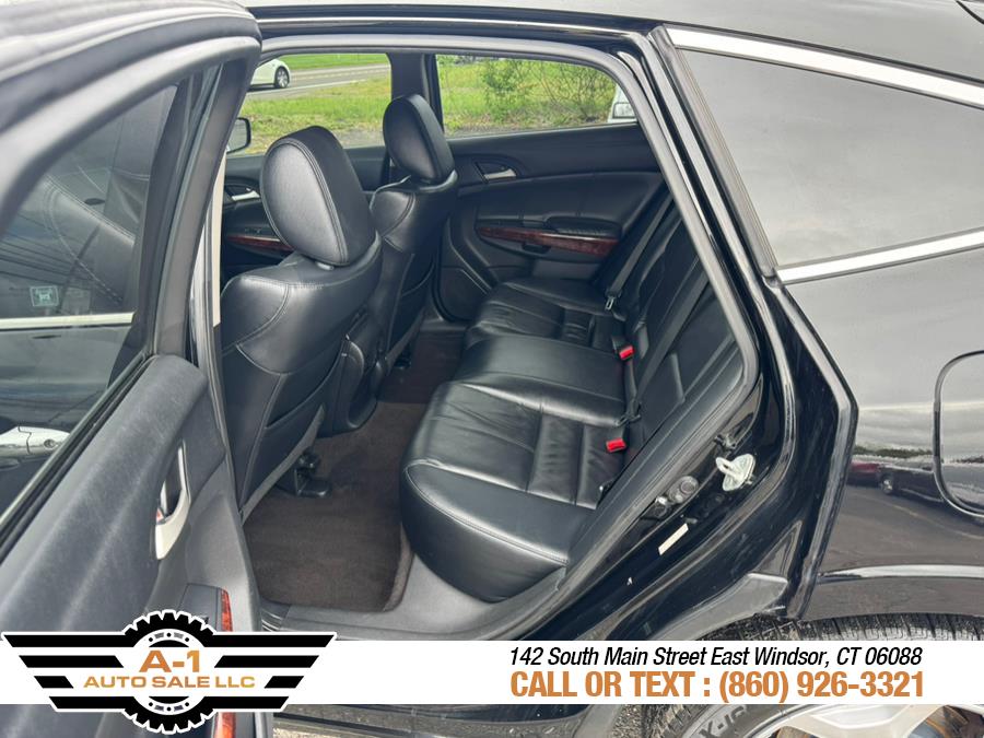 2010 Honda Accord Crosstour 4WD 5dr EX-L w/Navi, available for sale in East Windsor, Connecticut | A1 Auto Sale LLC. East Windsor, Connecticut 2010 Honda Accord Crosstour 4WD 5dr EX-L w/Navi, available for sale in East Windsor, Connecticut | A1 Auto Sale LLC. East Windsor, Connecticut