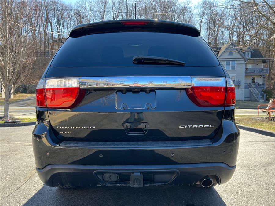 2012 Dodge Durango AWD 4dr Citadel, available for sale in Canton, Connecticut | Lava Motors. Canton, Connecticut 2012 Dodge Durango AWD 4dr Citadel, available for sale in Canton, Connecticut | Lava Motors. Canton, Connecticut