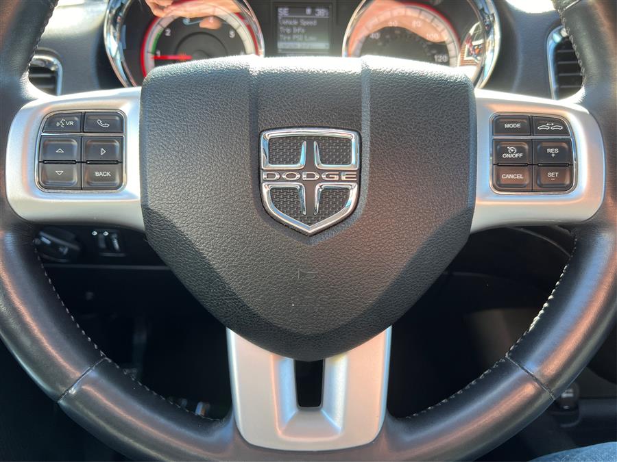 2012 Dodge Durango AWD 4dr Citadel, available for sale in Canton, Connecticut | Lava Motors. Canton, Connecticut 2012 Dodge Durango AWD 4dr Citadel, available for sale in Canton, Connecticut | Lava Motors. Canton, Connecticut