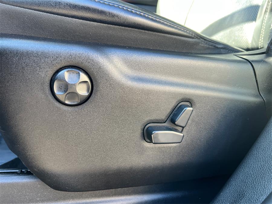 2012 Dodge Durango AWD 4dr Citadel, available for sale in Canton, Connecticut | Lava Motors. Canton, Connecticut 2012 Dodge Durango AWD 4dr Citadel, available for sale in Canton, Connecticut | Lava Motors. Canton, Connecticut