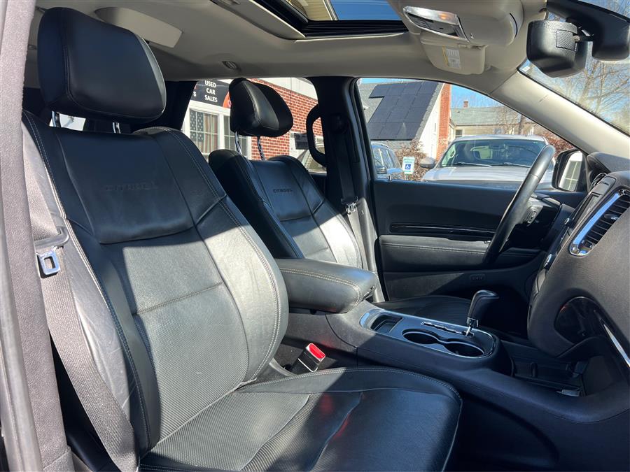 2012 Dodge Durango AWD 4dr Citadel, available for sale in Canton, Connecticut | Lava Motors. Canton, Connecticut 2012 Dodge Durango AWD 4dr Citadel, available for sale in Canton, Connecticut | Lava Motors. Canton, Connecticut