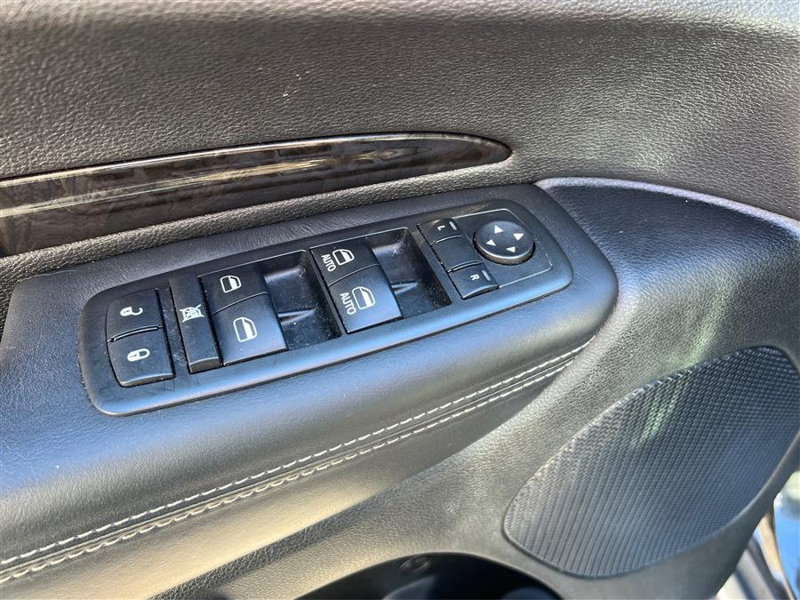 2012 Dodge Durango AWD 4dr Citadel, available for sale in Canton, Connecticut | Lava Motors. Canton, Connecticut 2012 Dodge Durango AWD 4dr Citadel, available for sale in Canton, Connecticut | Lava Motors. Canton, Connecticut
