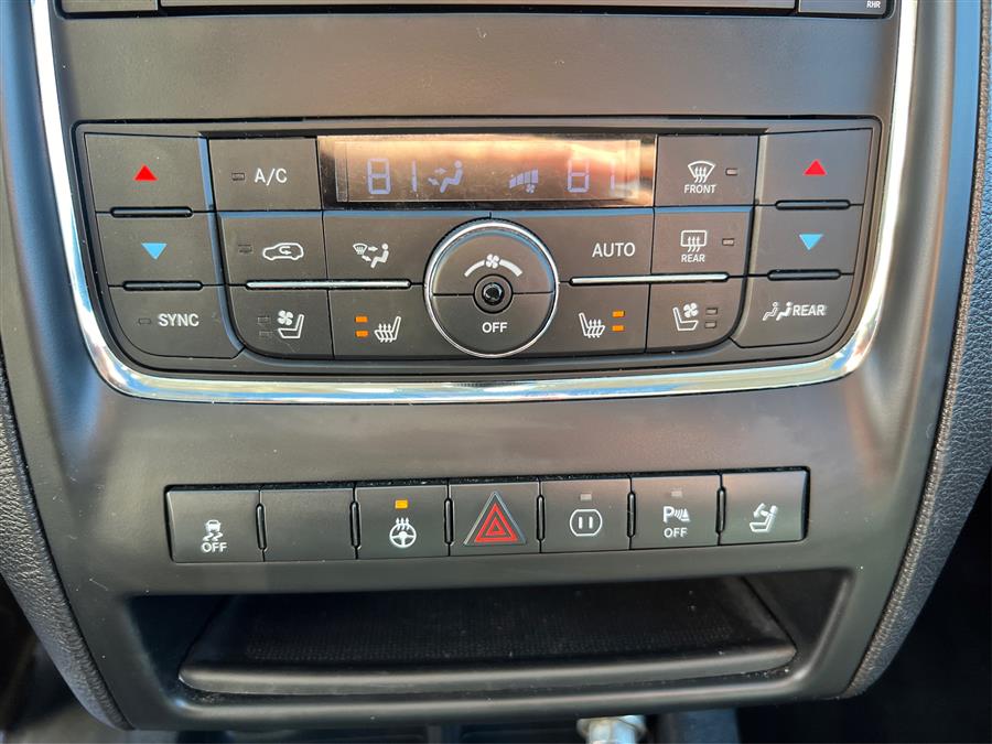 2012 Dodge Durango AWD 4dr Citadel, available for sale in Canton, Connecticut | Lava Motors. Canton, Connecticut 2012 Dodge Durango AWD 4dr Citadel, available for sale in Canton, Connecticut | Lava Motors. Canton, Connecticut