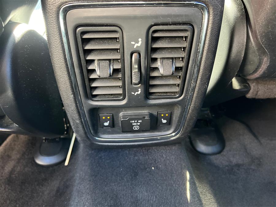 2012 Dodge Durango AWD 4dr Citadel, available for sale in Canton, Connecticut | Lava Motors. Canton, Connecticut 2012 Dodge Durango AWD 4dr Citadel, available for sale in Canton, Connecticut | Lava Motors. Canton, Connecticut
