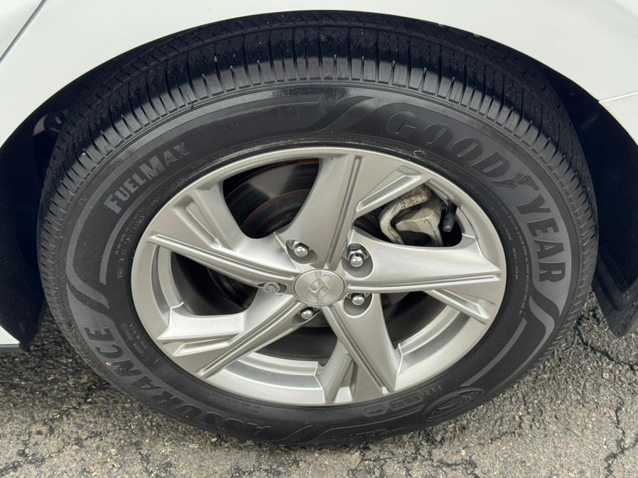 2022 Hyundai Sonata SE 2.5L *Ltd Avail*, available for sale in Newark , New Jersey | Champion Used Auto Sales 2. Newark , New Jersey 2022 Hyundai Sonata SE 2.5L *Ltd Avail*, available for sale in Newark , New Jersey | Champion Used Auto Sales 2. Newark , New Jersey