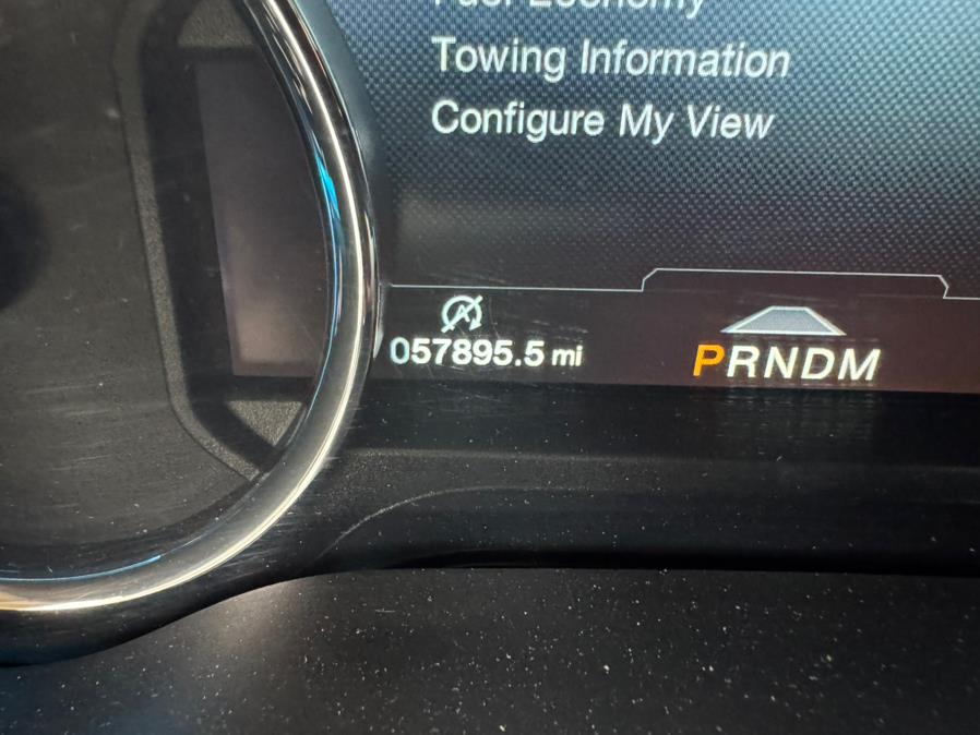 2020 Ford F-150 LARIAT 4WD SuperCrew 5.5'' Box, available for sale in Linden, New Jersey | Champion Used Auto Sales. Linden, New Jersey 2020 Ford F-150 LARIAT 4WD SuperCrew 5.5'' Box, available for sale in Linden, New Jersey | Champion Used Auto Sales. Linden, New Jersey