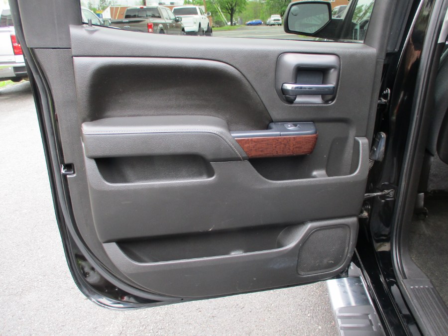 2015 GMC Sierra 1500 4WD Crew Cab 143.5" SLE, available for sale in Suffield, Connecticut | Suffield Auto LLC. Suffield, Connecticut 2015 GMC Sierra 1500 4WD Crew Cab 143.5" SLE, available for sale in Suffield, Connecticut | Suffield Auto LLC. Suffield, Connecticut