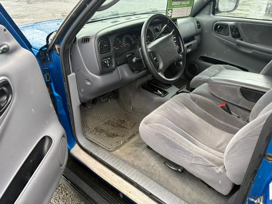 2000 Dodge Dakota Club Cab 131" WB Base, available for sale in East Windsor, Connecticut | CT Car Co LLC. East Windsor, Connecticut 2000 Dodge Dakota Club Cab 131" WB Base, available for sale in East Windsor, Connecticut | CT Car Co LLC. East Windsor, Connecticut
