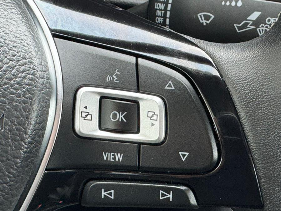 2021 Volkswagen Jetta SEL Auto, available for sale in Newark, New Jersey | Champion Auto Sales. Newark, New Jersey 2021 Volkswagen Jetta SEL Auto, available for sale in Newark, New Jersey | Champion Auto Sales. Newark, New Jersey