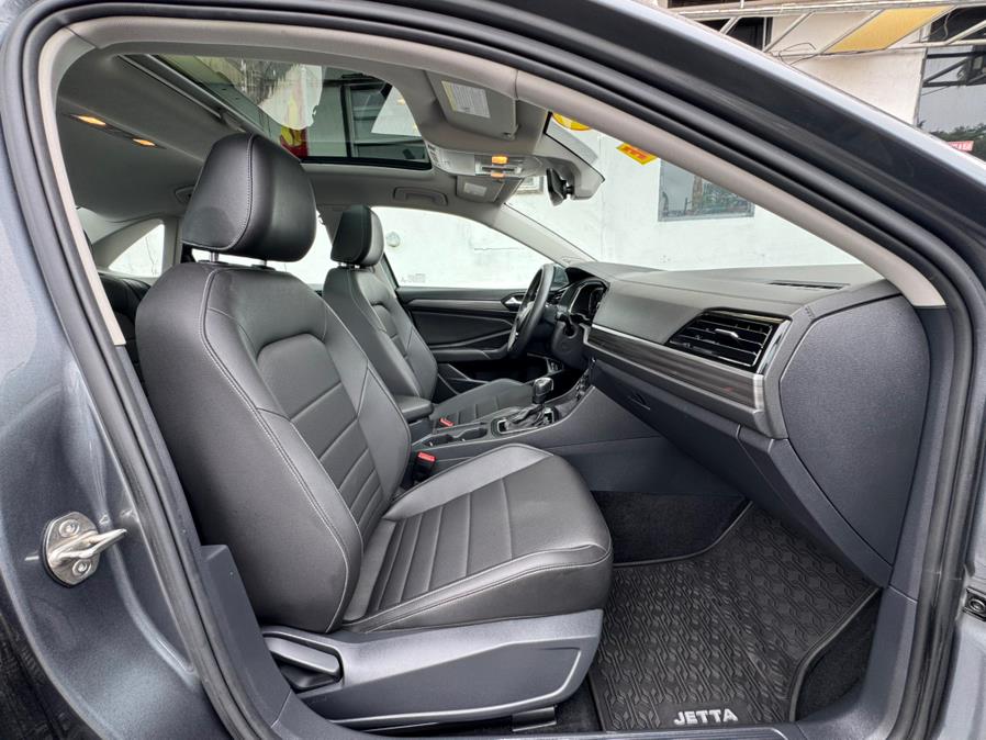 2021 Volkswagen Jetta SEL Auto, available for sale in Newark, New Jersey | Champion Auto Sales. Newark, New Jersey 2021 Volkswagen Jetta SEL Auto, available for sale in Newark, New Jersey | Champion Auto Sales. Newark, New Jersey