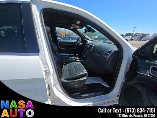 2015 Jeep Grand Cherokee 4WD 4dr Overland, available for sale in Passaic, New Jersey | Nasa Auto. Passaic, New Jersey 2015 Jeep Grand Cherokee 4WD 4dr Overland, available for sale in Passaic, New Jersey | Nasa Auto. Passaic, New Jersey