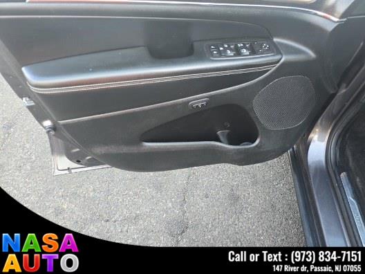 2015 Jeep Grand Cherokee 4WD 4dr Limited, available for sale in Passaic, New Jersey | Nasa Auto. Passaic, New Jersey 2015 Jeep Grand Cherokee 4WD 4dr Limited, available for sale in Passaic, New Jersey | Nasa Auto. Passaic, New Jersey