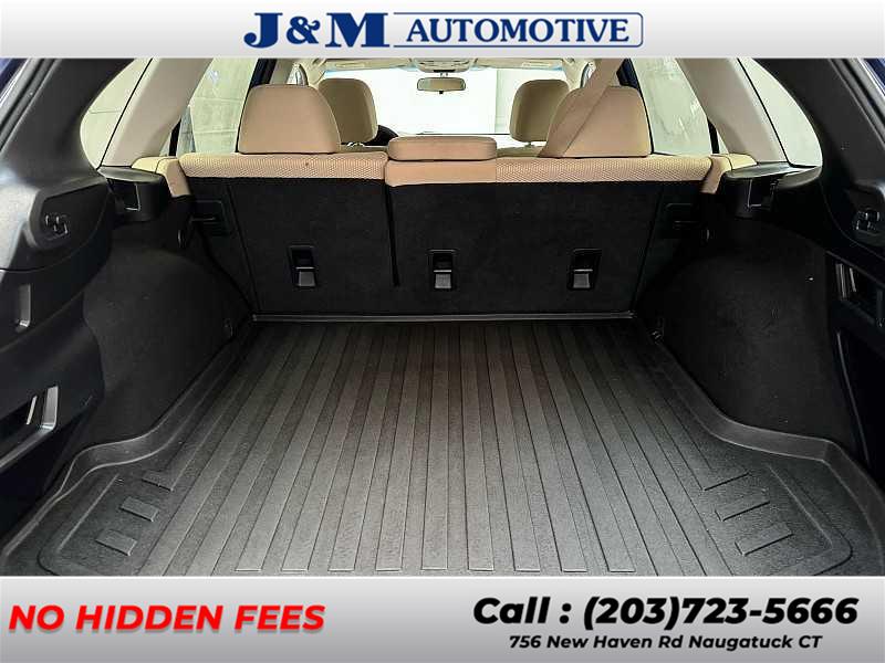2016 Subaru Outback 2.5i Premium, available for sale in Naugatuck, Connecticut | J&M Automotive Sls&Svc LLC. Naugatuck, Connecticut 2016 Subaru Outback 2.5i Premium, available for sale in Naugatuck, Connecticut | J&M Automotive Sls&Svc LLC. Naugatuck, Connecticut