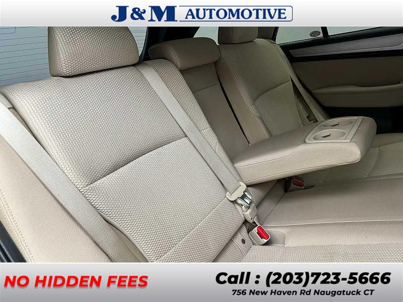 2016 Subaru Outback 2.5i Premium, available for sale in Naugatuck, Connecticut | J&M Automotive Sls&Svc LLC. Naugatuck, Connecticut 2016 Subaru Outback 2.5i Premium, available for sale in Naugatuck, Connecticut | J&M Automotive Sls&Svc LLC. Naugatuck, Connecticut