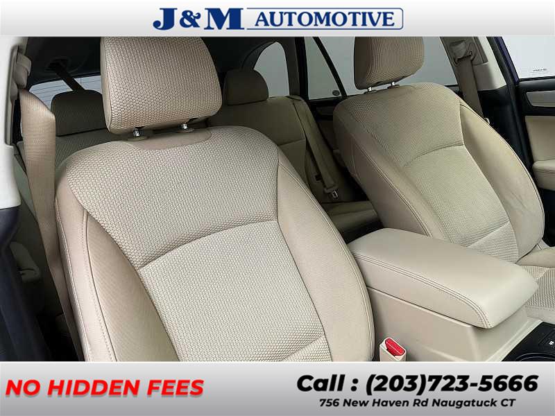 2016 Subaru Outback 2.5i Premium, available for sale in Naugatuck, Connecticut | J&M Automotive Sls&Svc LLC. Naugatuck, Connecticut 2016 Subaru Outback 2.5i Premium, available for sale in Naugatuck, Connecticut | J&M Automotive Sls&Svc LLC. Naugatuck, Connecticut
