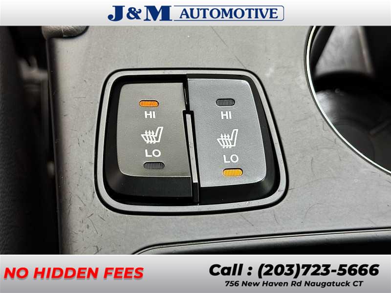 2011 Hyundai Sonata Ltd PZEV, available for sale in Naugatuck, Connecticut | J&M Automotive Sls&Svc LLC. Naugatuck, Connecticut 2011 Hyundai Sonata Ltd PZEV, available for sale in Naugatuck, Connecticut | J&M Automotive Sls&Svc LLC. Naugatuck, Connecticut