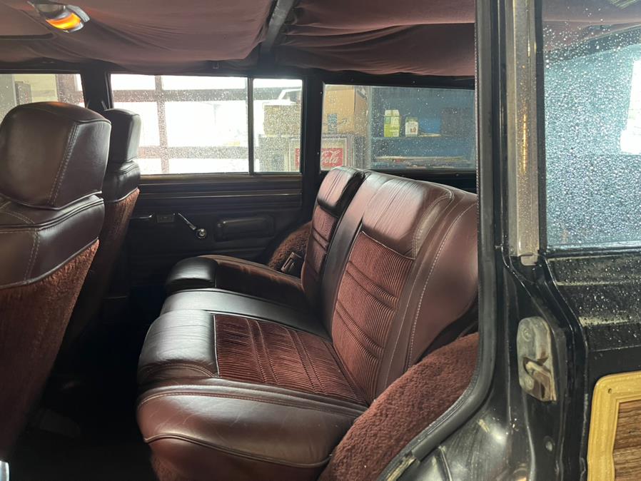 1989 Jeep Grand Wagoneer 4dr Wagon 4WD, available for sale in Naugatuck, Connecticut | Riverside Motorcars, LLC. Naugatuck, Connecticut 1989 Jeep Grand Wagoneer 4dr Wagon 4WD, available for sale in Naugatuck, Connecticut | Riverside Motorcars, LLC. Naugatuck, Connecticut
