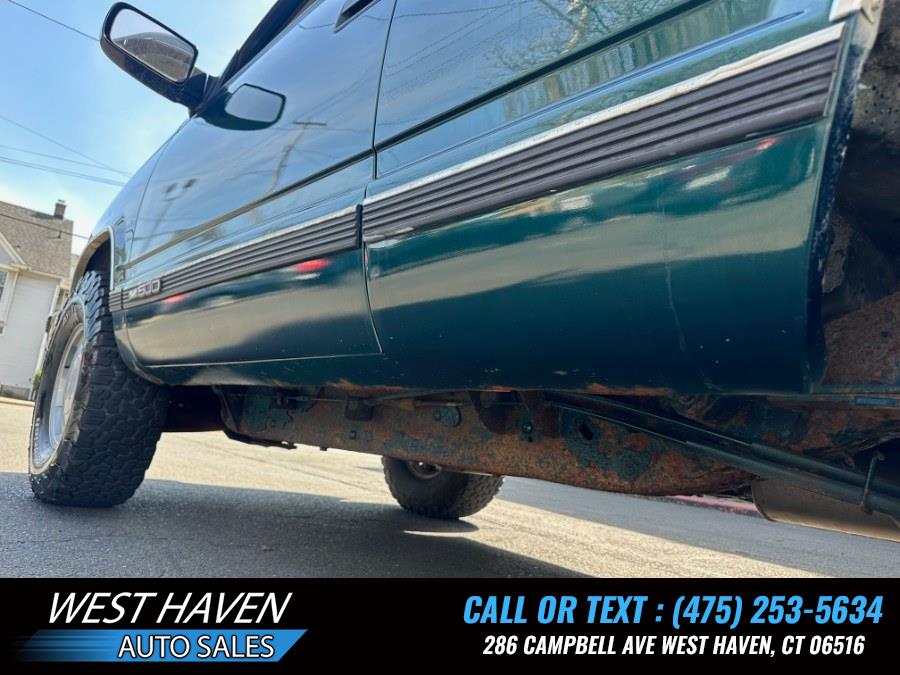 1995 GMC Yukon 1500 2dr 4WD, available for sale in West Haven, Connecticut | West Haven Auto Sales LLC. West Haven, Connecticut 1995 GMC Yukon 1500 2dr 4WD, available for sale in West Haven, Connecticut | West Haven Auto Sales LLC. West Haven, Connecticut