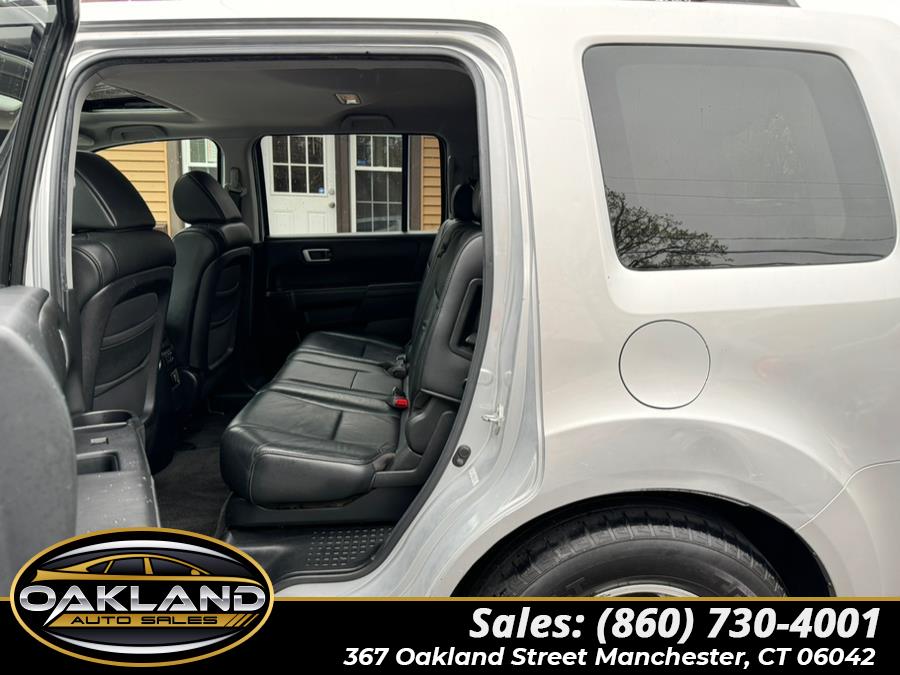 2011 Honda Pilot 4WD 4dr EX-L, available for sale in Manchester, Connecticut | Oakland Auto Sales. Manchester, Connecticut 2011 Honda Pilot 4WD 4dr EX-L, available for sale in Manchester, Connecticut | Oakland Auto Sales. Manchester, Connecticut
