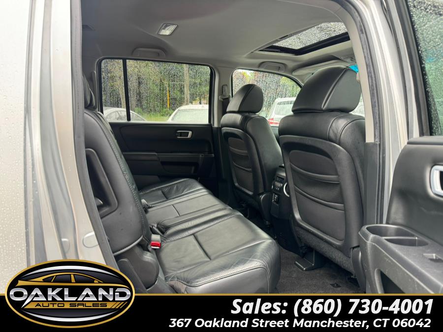 2011 Honda Pilot 4WD 4dr EX-L, available for sale in Manchester, Connecticut | Oakland Auto Sales. Manchester, Connecticut 2011 Honda Pilot 4WD 4dr EX-L, available for sale in Manchester, Connecticut | Oakland Auto Sales. Manchester, Connecticut