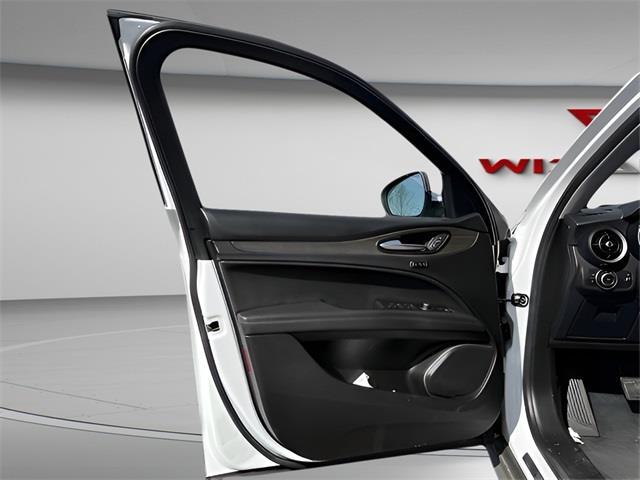2018 Alfa Romeo Stelvio Ti, available for sale in Stratford, Connecticut | Wiz Leasing Inc. Stratford, Connecticut 2018 Alfa Romeo Stelvio Ti, available for sale in Stratford, Connecticut | Wiz Leasing Inc. Stratford, Connecticut