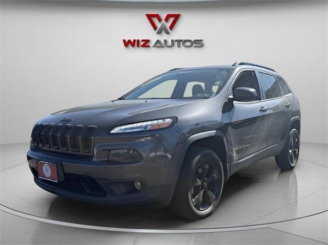 Used 2016 Jeep Cherokee in Stratford, Connecticut | Wiz Leasing Inc. Stratford, Connecticut