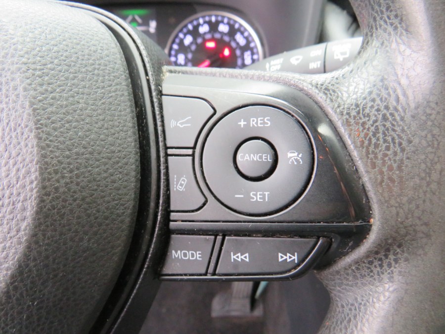 2019 Toyota RAV4 LE AWD (Natl), available for sale in Middle Village, New York | Road Masters II INC. Middle Village, New York 2019 Toyota RAV4 LE AWD (Natl), available for sale in Middle Village, New York | Road Masters II INC. Middle Village, New York