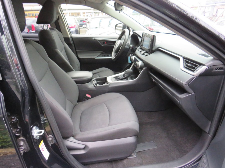 2019 Toyota RAV4 LE AWD (Natl), available for sale in Middle Village, New York | Road Masters II INC. Middle Village, New York 2019 Toyota RAV4 LE AWD (Natl), available for sale in Middle Village, New York | Road Masters II INC. Middle Village, New York