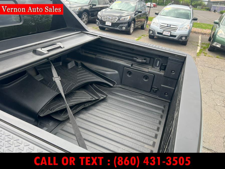 2022 Hyundai Santa Cruz SEL AWD, available for sale in Manchester, Connecticut | Vernon Auto Sale & Service. Manchester, Connecticut 2022 Hyundai Santa Cruz SEL AWD, available for sale in Manchester, Connecticut | Vernon Auto Sale & Service. Manchester, Connecticut
