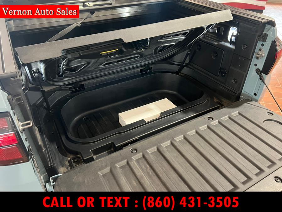 2022 Hyundai Santa Cruz SEL AWD, available for sale in Manchester, Connecticut | Vernon Auto Sale & Service. Manchester, Connecticut 2022 Hyundai Santa Cruz SEL AWD, available for sale in Manchester, Connecticut | Vernon Auto Sale & Service. Manchester, Connecticut