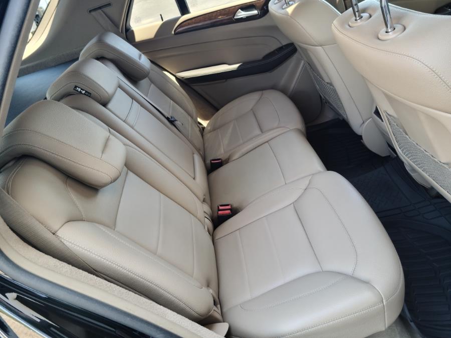2012 Mercedes-Benz M-Class 4MATIC 4dr ML 350, available for sale in Milford, Connecticut | Chip's Auto Sales Inc. Milford, Connecticut 2012 Mercedes-Benz M-Class 4MATIC 4dr ML 350, available for sale in Milford, Connecticut | Chip's Auto Sales Inc. Milford, Connecticut