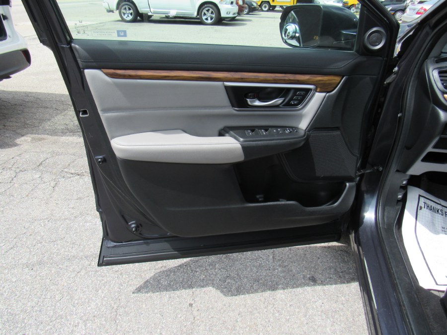 2018 Honda CR-V EX-L, available for sale in Worcester, Massachusetts | Hilario's Auto Sales Inc.. Worcester, Massachusetts 2018 Honda CR-V EX-L, available for sale in Worcester, Massachusetts | Hilario's Auto Sales Inc.. Worcester, Massachusetts