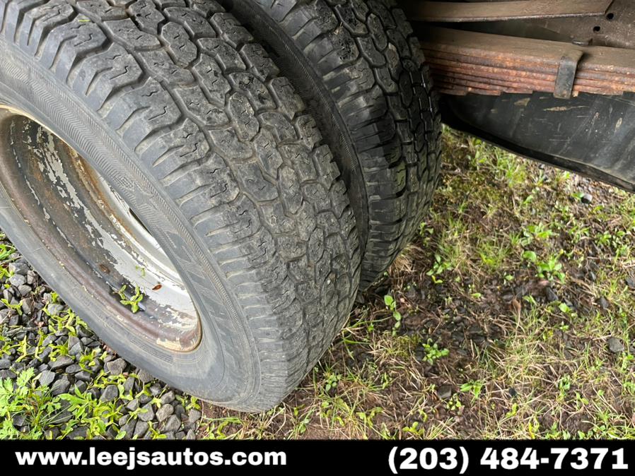 2007 Ford Super Duty F-350 DRW 2WD Reg Cab 165" WB 84" CA XL, available for sale in North Branford, Connecticut | LeeJ's Auto Sales & Service. North Branford, Connecticut 2007 Ford Super Duty F-350 DRW 2WD Reg Cab 165" WB 84" CA XL, available for sale in North Branford, Connecticut | LeeJ's Auto Sales & Service. North Branford, Connecticut