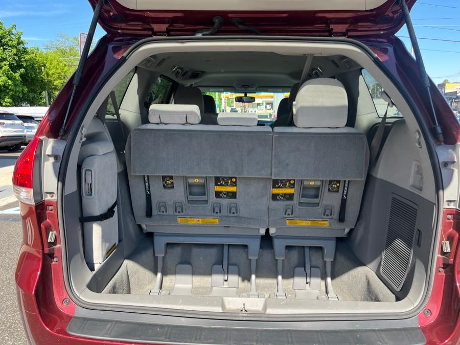 2014 Toyota Sienna 5dr 8-Pass Van V6 LE FWD (Natl) CLEAN CARFAX!!!, available for sale in Rosedale, New York | Sunrise Auto Sales. Rosedale, New York 2014 Toyota Sienna 5dr 8-Pass Van V6 LE FWD (Natl) CLEAN CARFAX!!!, available for sale in Rosedale, New York | Sunrise Auto Sales. Rosedale, New York