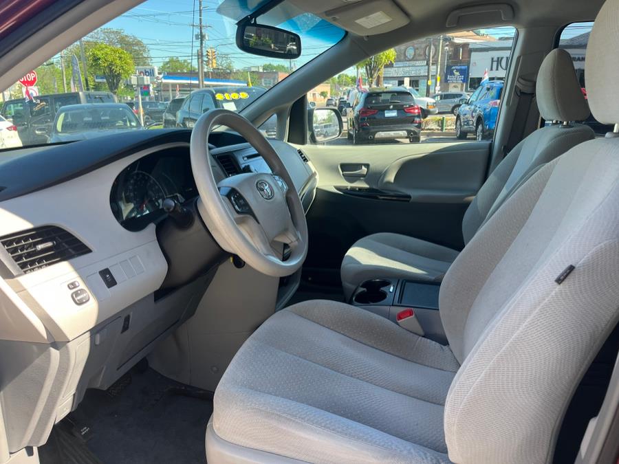 2014 Toyota Sienna 5dr 8-Pass Van V6 LE FWD (Natl) CLEAN CARFAX!!!, available for sale in Rosedale, New York | Sunrise Auto Sales. Rosedale, New York 2014 Toyota Sienna 5dr 8-Pass Van V6 LE FWD (Natl) CLEAN CARFAX!!!, available for sale in Rosedale, New York | Sunrise Auto Sales. Rosedale, New York