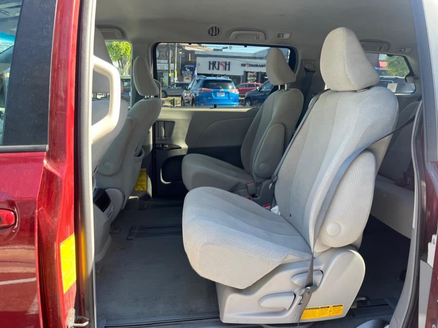 2014 Toyota Sienna 5dr 8-Pass Van V6 LE FWD (Natl) CLEAN CARFAX!!!, available for sale in Rosedale, New York | Sunrise Auto Sales. Rosedale, New York 2014 Toyota Sienna 5dr 8-Pass Van V6 LE FWD (Natl) CLEAN CARFAX!!!, available for sale in Rosedale, New York | Sunrise Auto Sales. Rosedale, New York