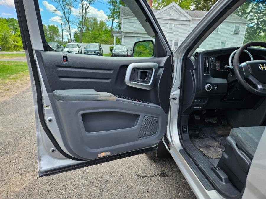 2007 Honda Ridgeline 4WD Crew Cab RT, available for sale in East Windsor, Connecticut | Toro Auto. East Windsor, Connecticut 2007 Honda Ridgeline 4WD Crew Cab RT, available for sale in East Windsor, Connecticut | Toro Auto. East Windsor, Connecticut