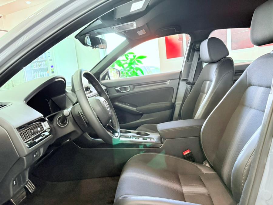 2025 Honda Civic Sedan Sport CVT, available for sale in Franklin Square, New York | Luxury Motor Club. Franklin Square, New York 2025 Honda Civic Sedan Sport CVT, available for sale in Franklin Square, New York | Luxury Motor Club. Franklin Square, New York