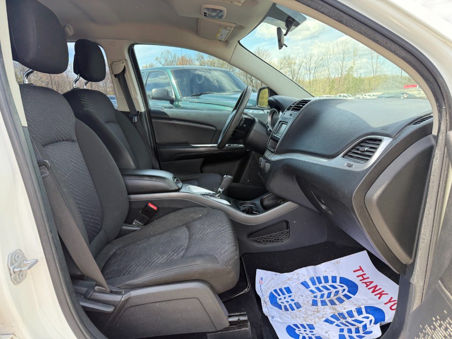 2015 Dodge Journey FWD 4dr American Value Pkg, available for sale in Ortonville, Michigan | Marsh Auto Sales LLC. Ortonville, Michigan 2015 Dodge Journey FWD 4dr American Value Pkg, available for sale in Ortonville, Michigan | Marsh Auto Sales LLC. Ortonville, Michigan