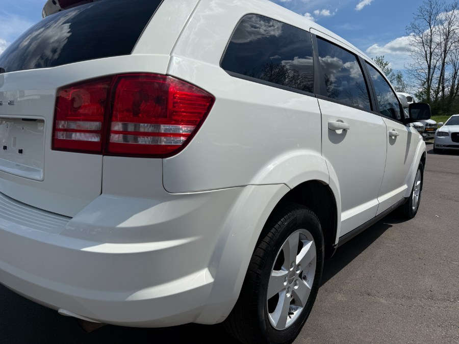2015 Dodge Journey FWD 4dr American Value Pkg, available for sale in Ortonville, Michigan | Marsh Auto Sales LLC. Ortonville, Michigan 2015 Dodge Journey FWD 4dr American Value Pkg, available for sale in Ortonville, Michigan | Marsh Auto Sales LLC. Ortonville, Michigan