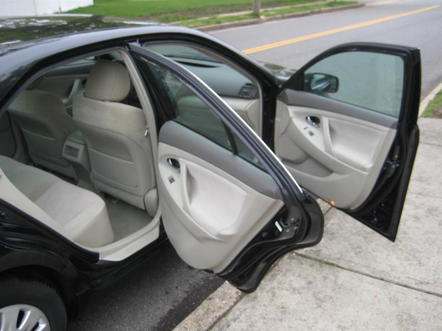 2011 Toyota Camry LE 4dr Sedan 6A, available for sale in Massapequa, New York | Rite Choice Auto Inc.. Massapequa, New York 2011 Toyota Camry LE 4dr Sedan 6A, available for sale in Massapequa, New York | Rite Choice Auto Inc.. Massapequa, New York