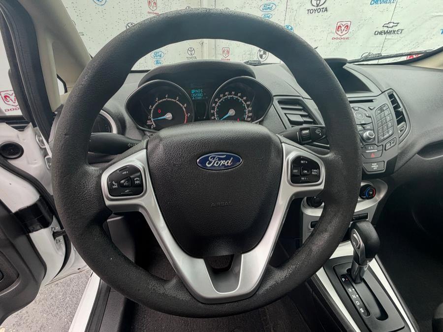 2017 Ford Fiesta SE Sedan, available for sale in Santa Ana, California | Auto Max Of Santa Ana. Santa Ana, California 2017 Ford Fiesta SE Sedan, available for sale in Santa Ana, California | Auto Max Of Santa Ana. Santa Ana, California