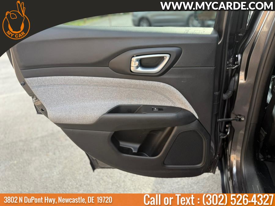 2022 Jeep Compass Latitude 4x4, available for sale in New Castle, Delaware | My Car. New Castle, Delaware 2022 Jeep Compass Latitude 4x4, available for sale in New Castle, Delaware | My Car. New Castle, Delaware