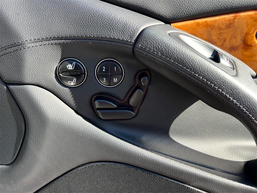 2007 Mercedes-Benz SL-Class 2dr Roadster 5.5L V8, available for sale in Canton, Connecticut | Lava Motors. Canton, Connecticut 2007 Mercedes-Benz SL-Class 2dr Roadster 5.5L V8, available for sale in Canton, Connecticut | Lava Motors. Canton, Connecticut