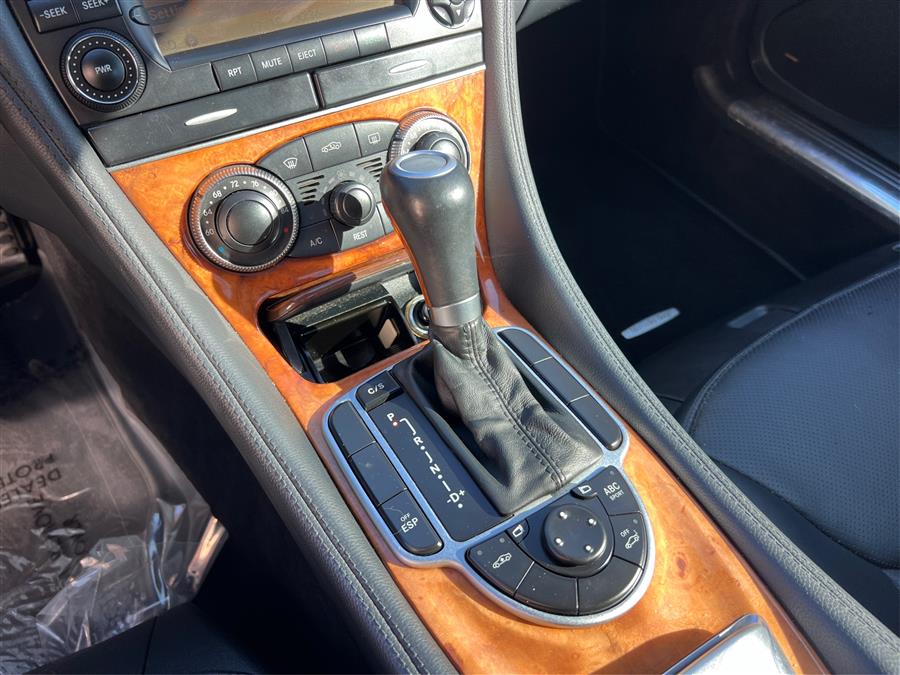 2007 Mercedes-Benz SL-Class 2dr Roadster 5.5L V8, available for sale in Canton, Connecticut | Lava Motors. Canton, Connecticut 2007 Mercedes-Benz SL-Class 2dr Roadster 5.5L V8, available for sale in Canton, Connecticut | Lava Motors. Canton, Connecticut