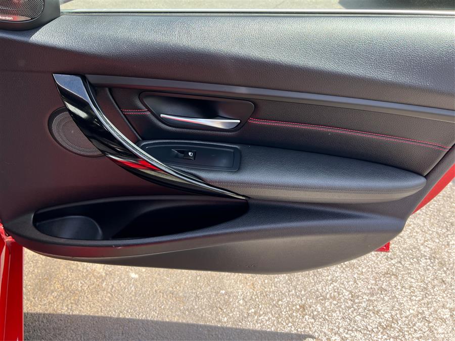 2015 BMW 3 Series 4dr Sdn 335i xDrive AWD, available for sale in Canton, Connecticut | Lava Motors. Canton, Connecticut 2015 BMW 3 Series 4dr Sdn 335i xDrive AWD, available for sale in Canton, Connecticut | Lava Motors. Canton, Connecticut
