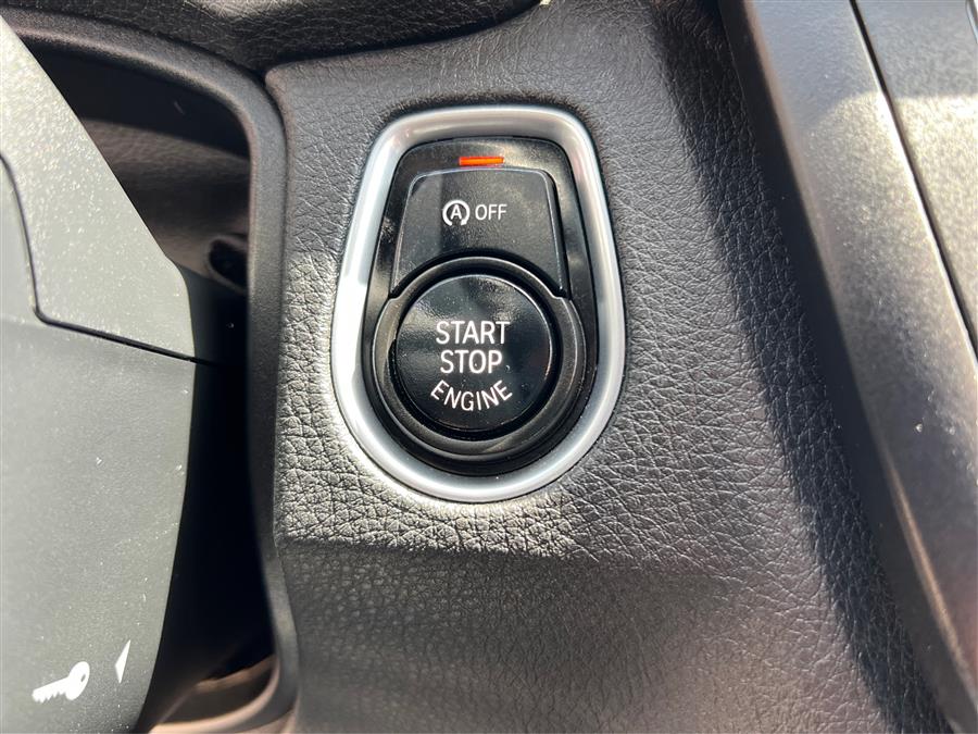 2015 BMW 3 Series 4dr Sdn 335i xDrive AWD, available for sale in Canton, Connecticut | Lava Motors. Canton, Connecticut 2015 BMW 3 Series 4dr Sdn 335i xDrive AWD, available for sale in Canton, Connecticut | Lava Motors. Canton, Connecticut
