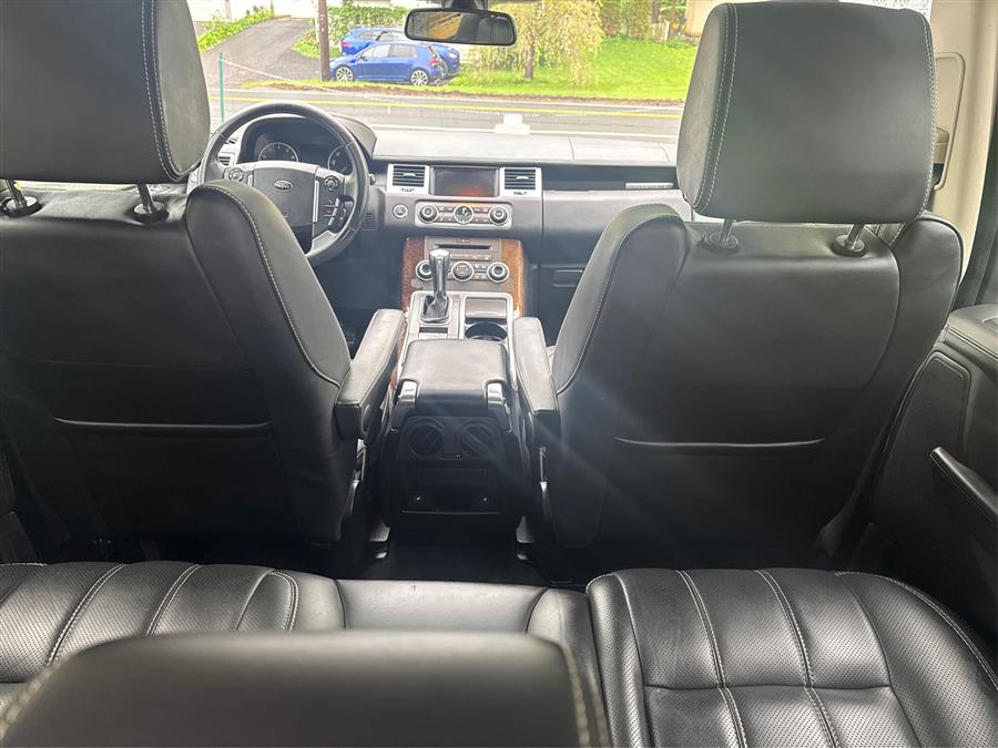 2011 Land Rover Range Rover Sport 4WD 4dr HSE LUX, available for sale in Canton, Connecticut | Lava Motors. Canton, Connecticut 2011 Land Rover Range Rover Sport 4WD 4dr HSE LUX, available for sale in Canton, Connecticut | Lava Motors. Canton, Connecticut