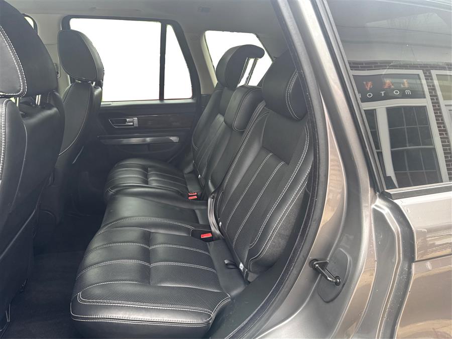 2011 Land Rover Range Rover Sport 4WD 4dr HSE LUX, available for sale in Canton, Connecticut | Lava Motors. Canton, Connecticut 2011 Land Rover Range Rover Sport 4WD 4dr HSE LUX, available for sale in Canton, Connecticut | Lava Motors. Canton, Connecticut